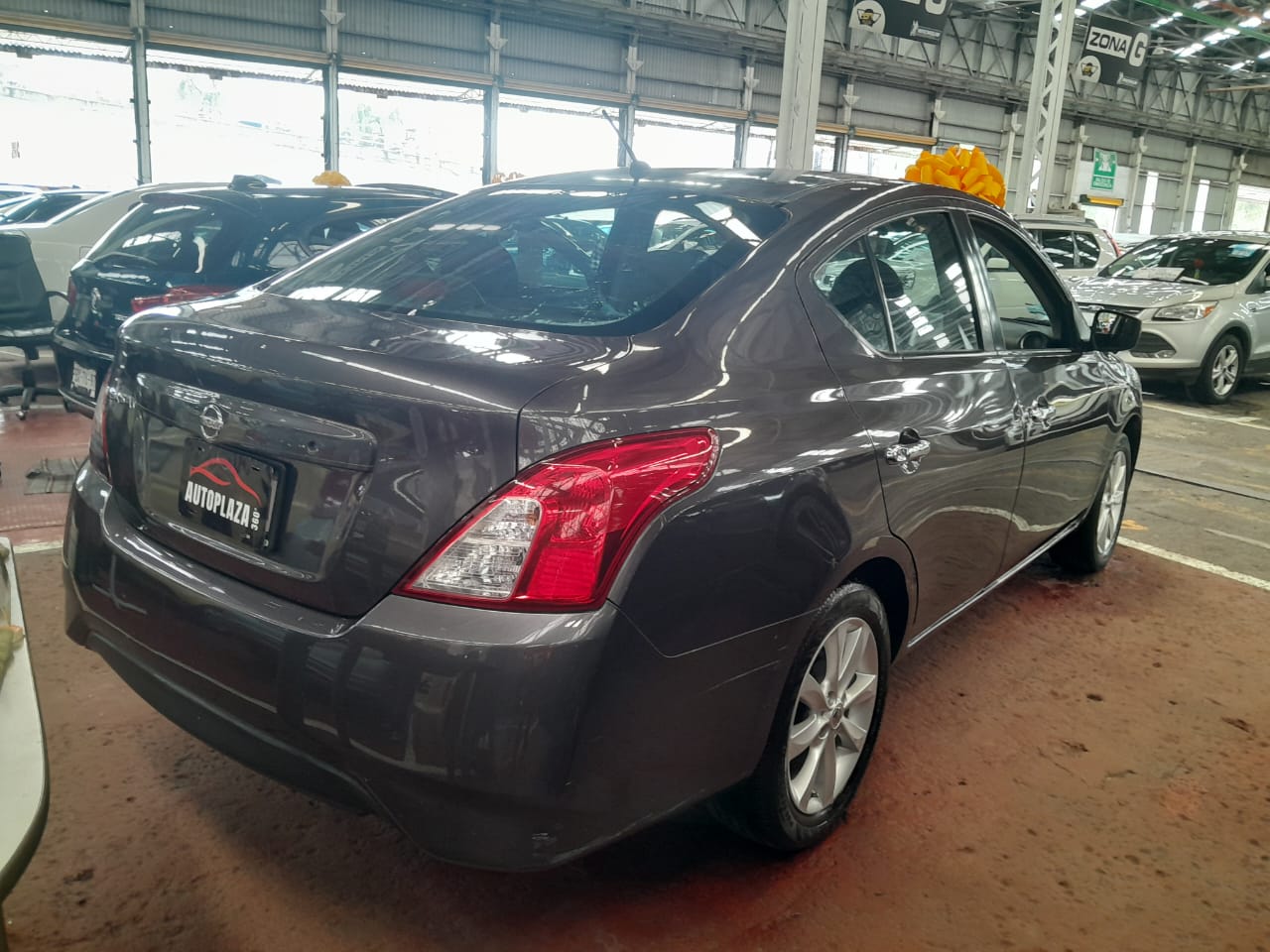 Nissan Versa Advance 2018
